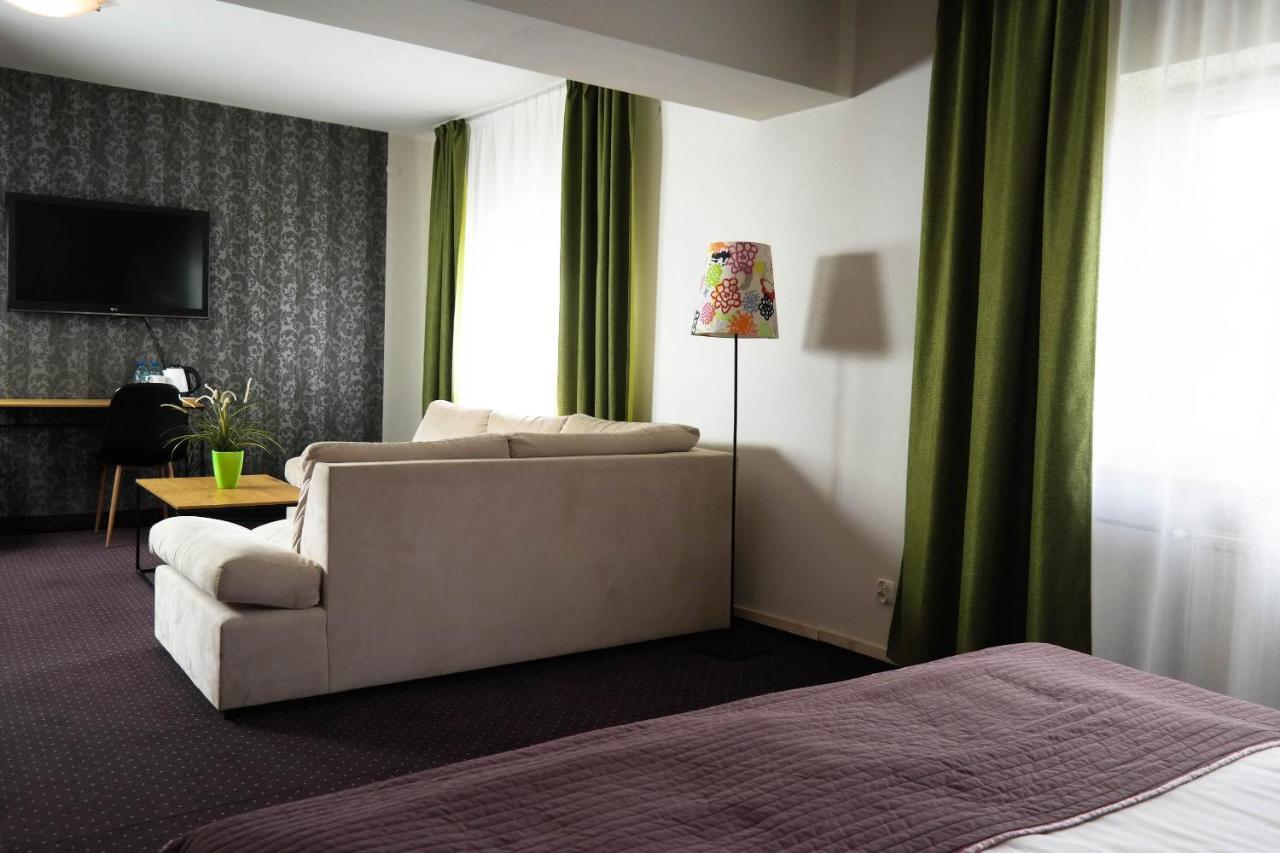 Hotel George ناداجن المظهر الخارجي الصورة